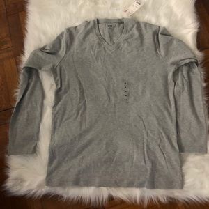 Long sleeve V neck UNIQLO